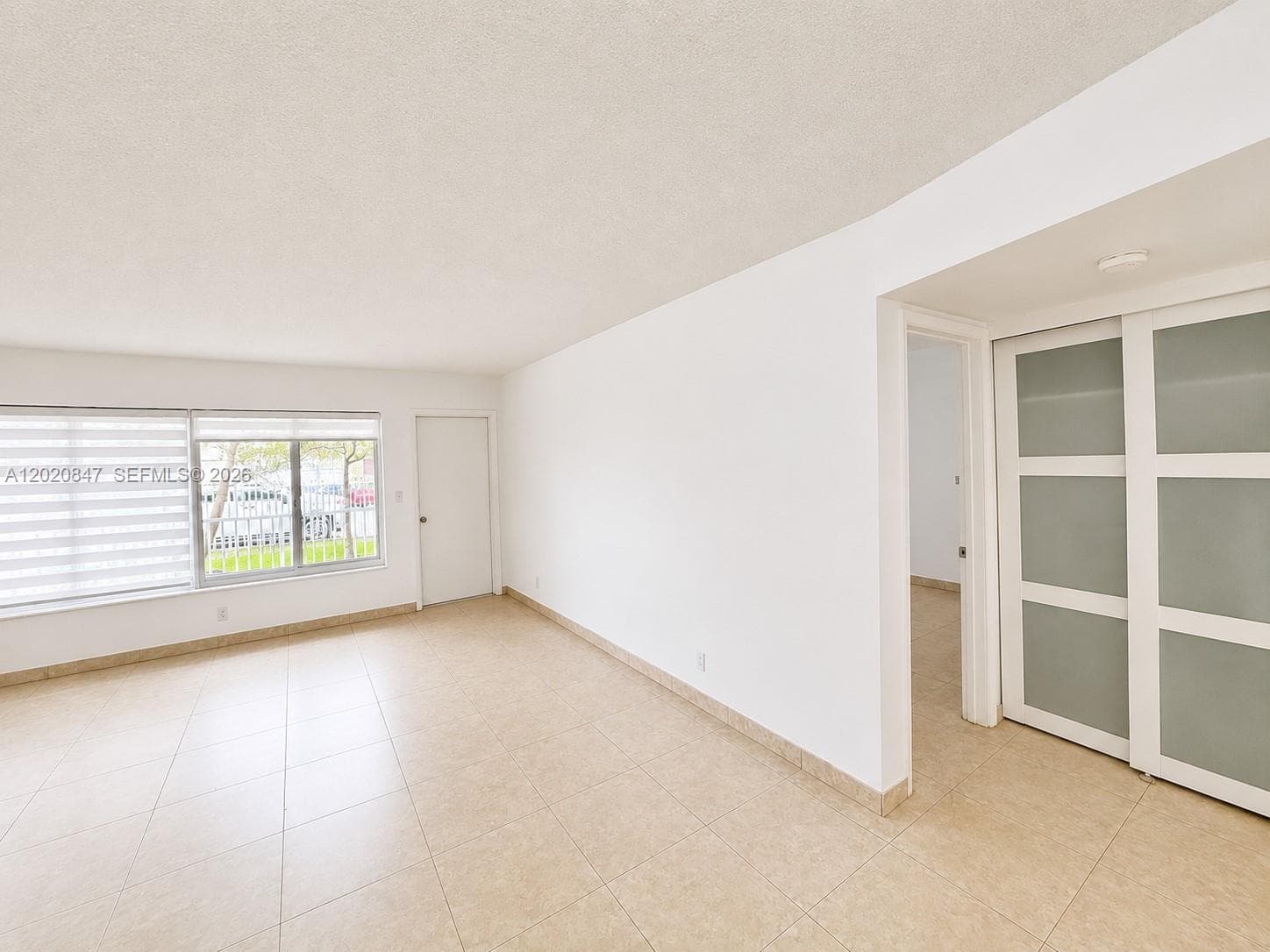 1460 NE 169th St # 108, North Miami Beach, FL 33162 — zdjęcie 2