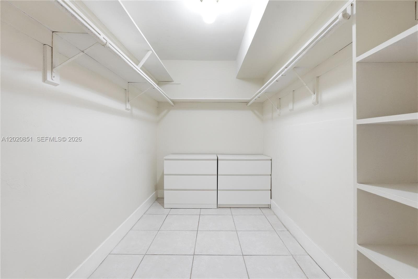 1200 Mariposa Ave # E104, Coral Gables, FL 33146 — zdjęcie 5