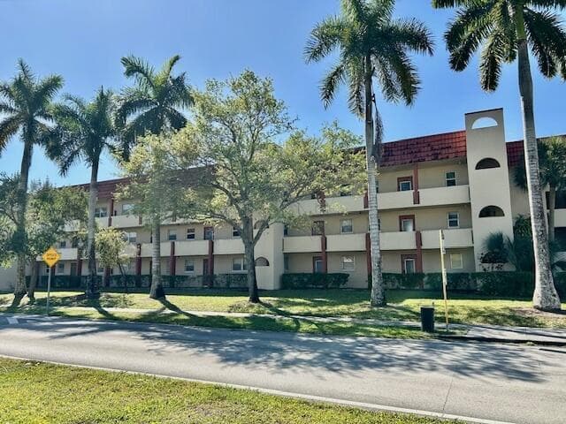 7960 Sunrise Lakes Drive N # 205, Sunrise, FL 33322 — zdjęcie 2
