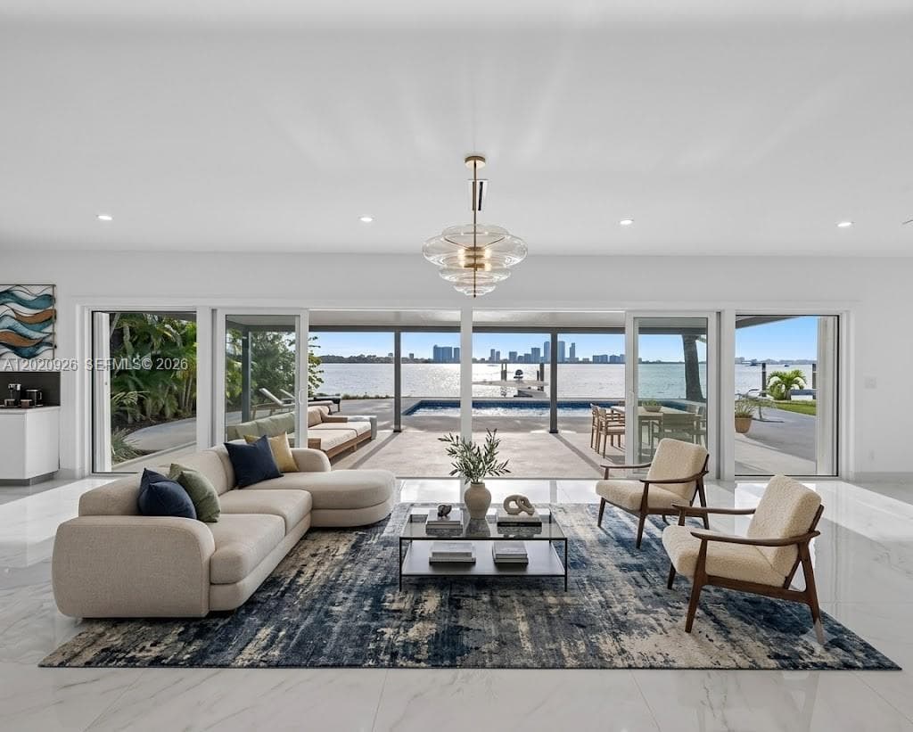 1101 S Shore Dr # 1, Miami Beach, FL 33141 — zdjęcie 2