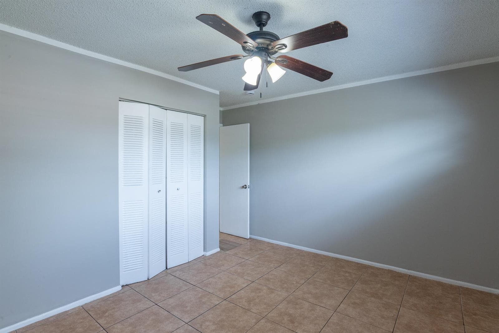 1218 Giller Avenue, Mangonia Park, FL 33407 — zdjęcie 4