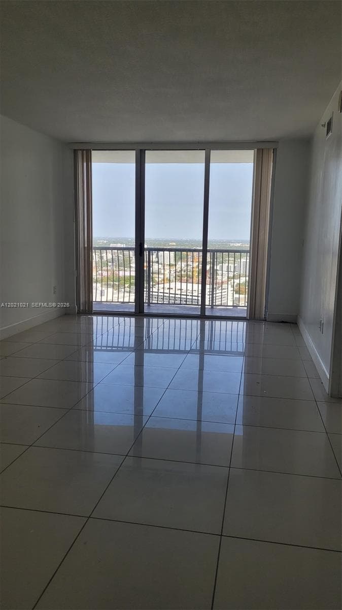 1750 N Bayshore Dr # 3311, Miami, FL 33132 — zdjęcie 3