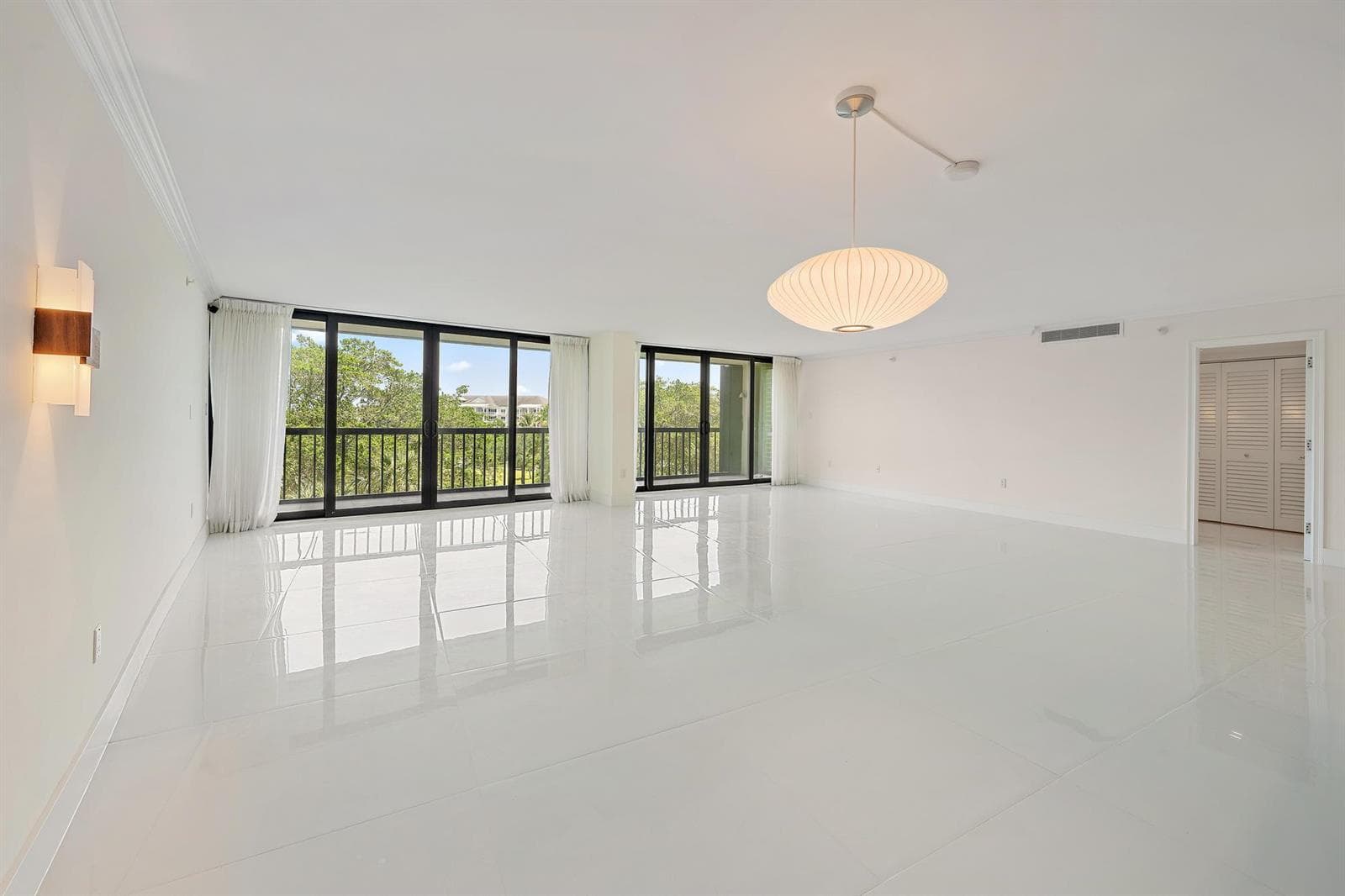 2450 Presidential Way # 505, West Palm Beach, FL 33401 — zdjęcie 3