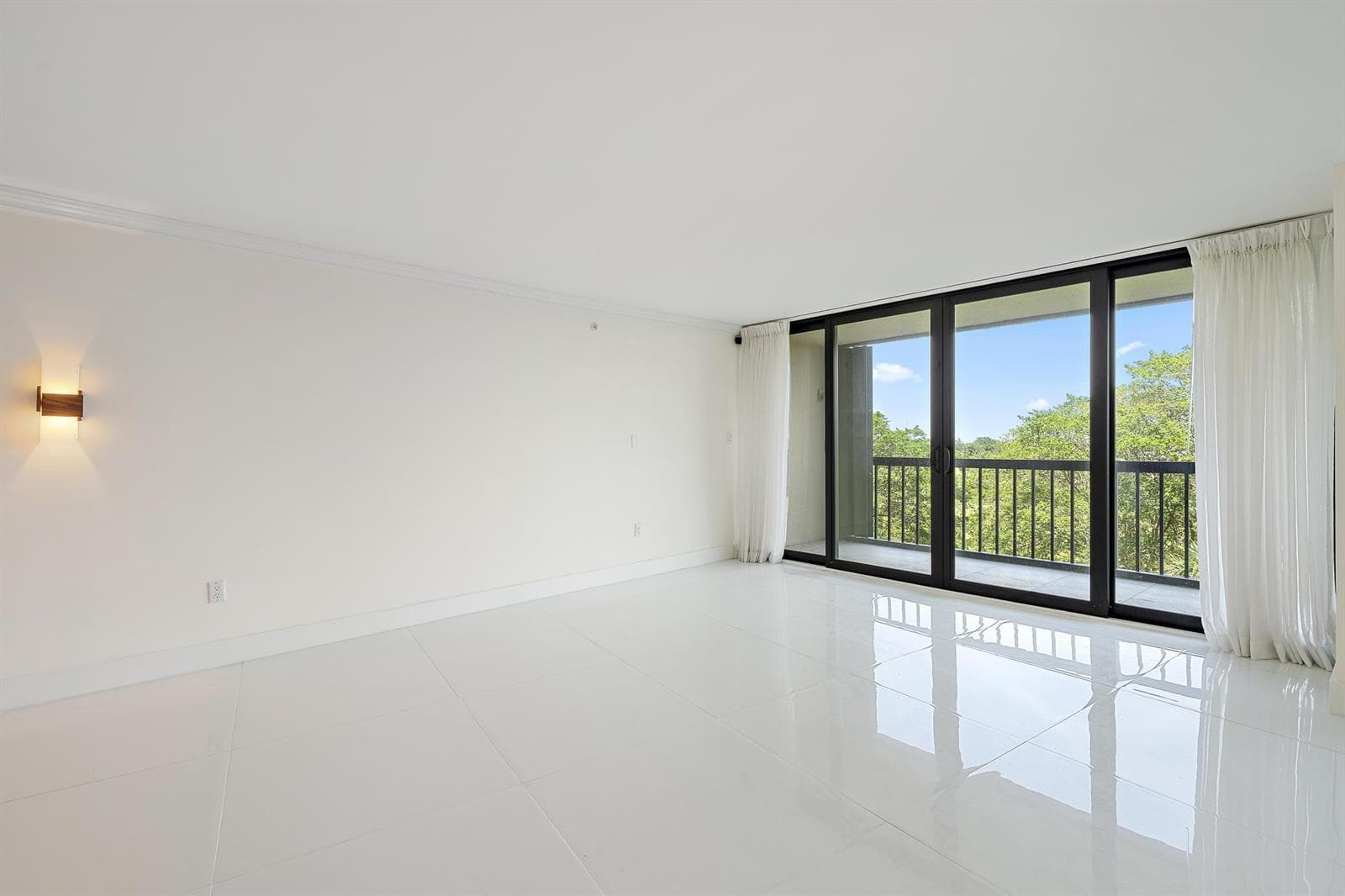 2450 Presidential Way # 505, West Palm Beach, FL 33401 — zdjęcie 5