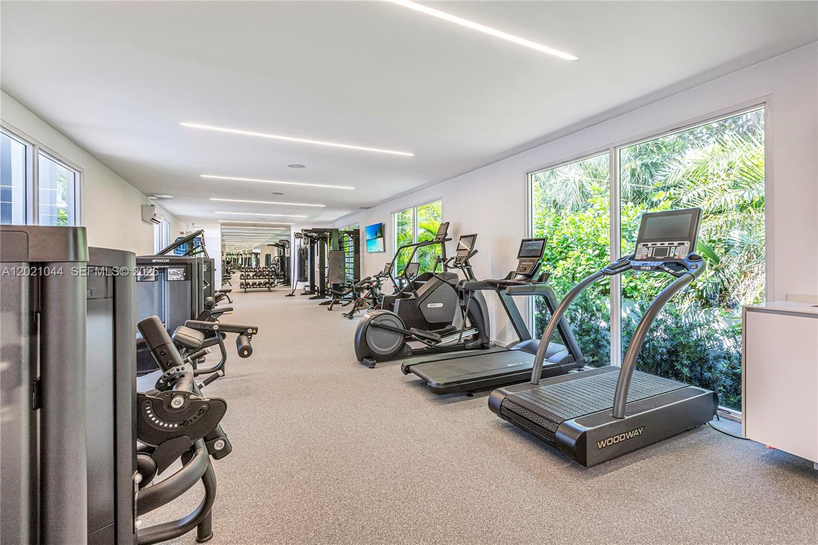 10250 Collins Avenue # 408, Bal Harbour, FL 33154 — zdjęcie 5