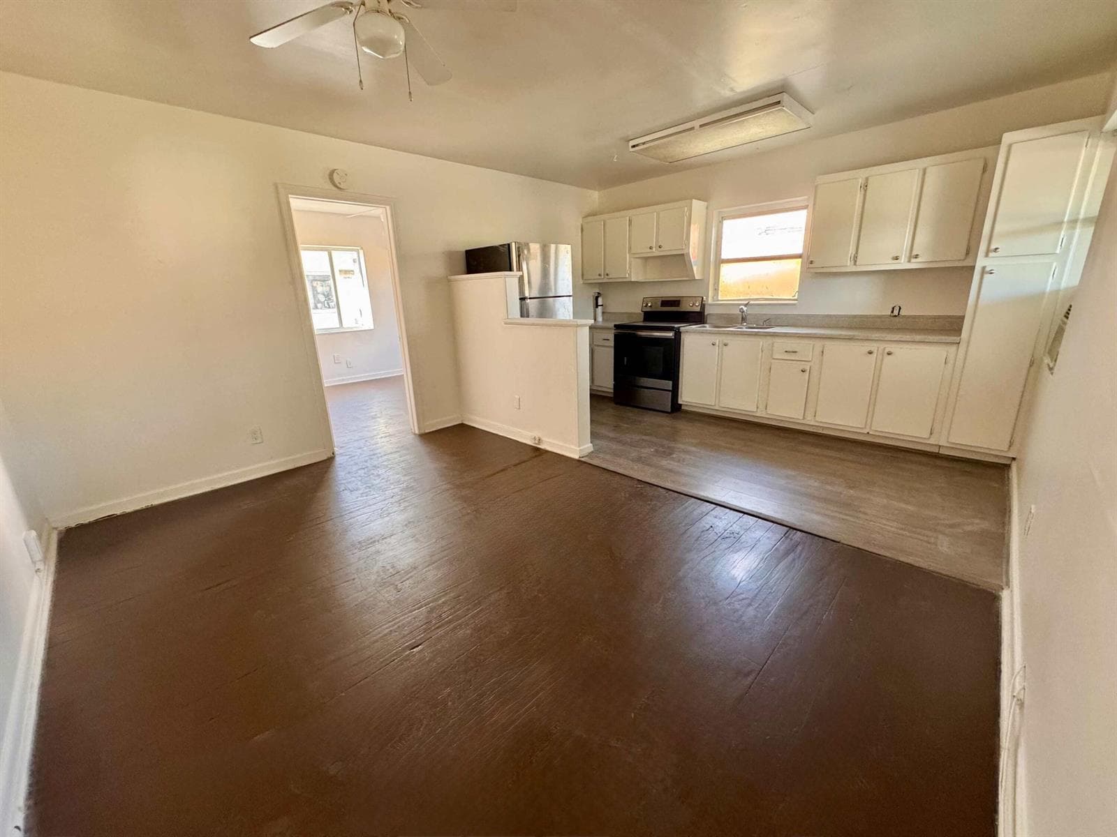 2515 Avenue E, Riviera Beach, FL 33404 — zdjęcie 4