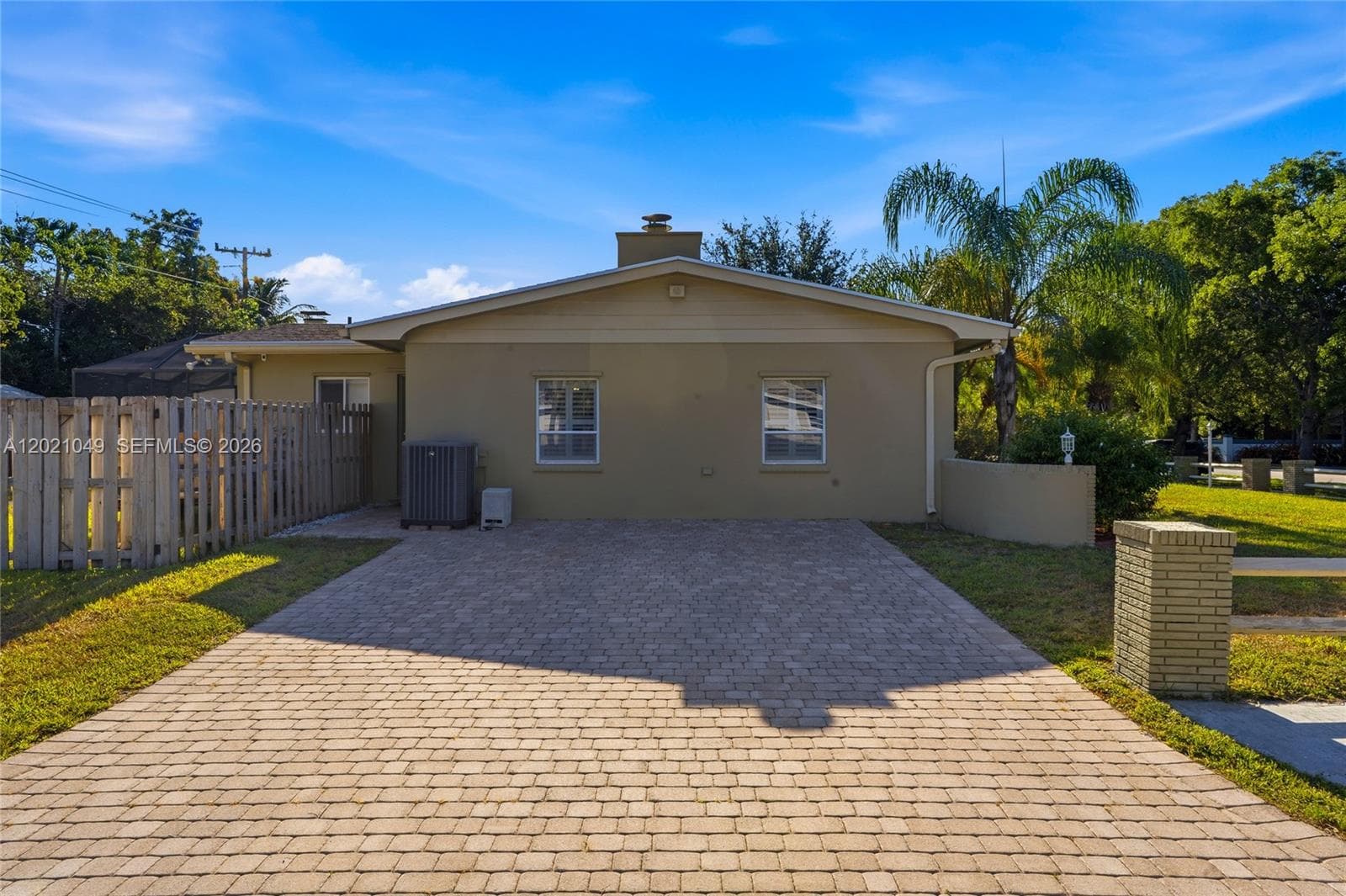8495 SW 160th St, Palmetto Bay, FL 33157 — zdjęcie 2