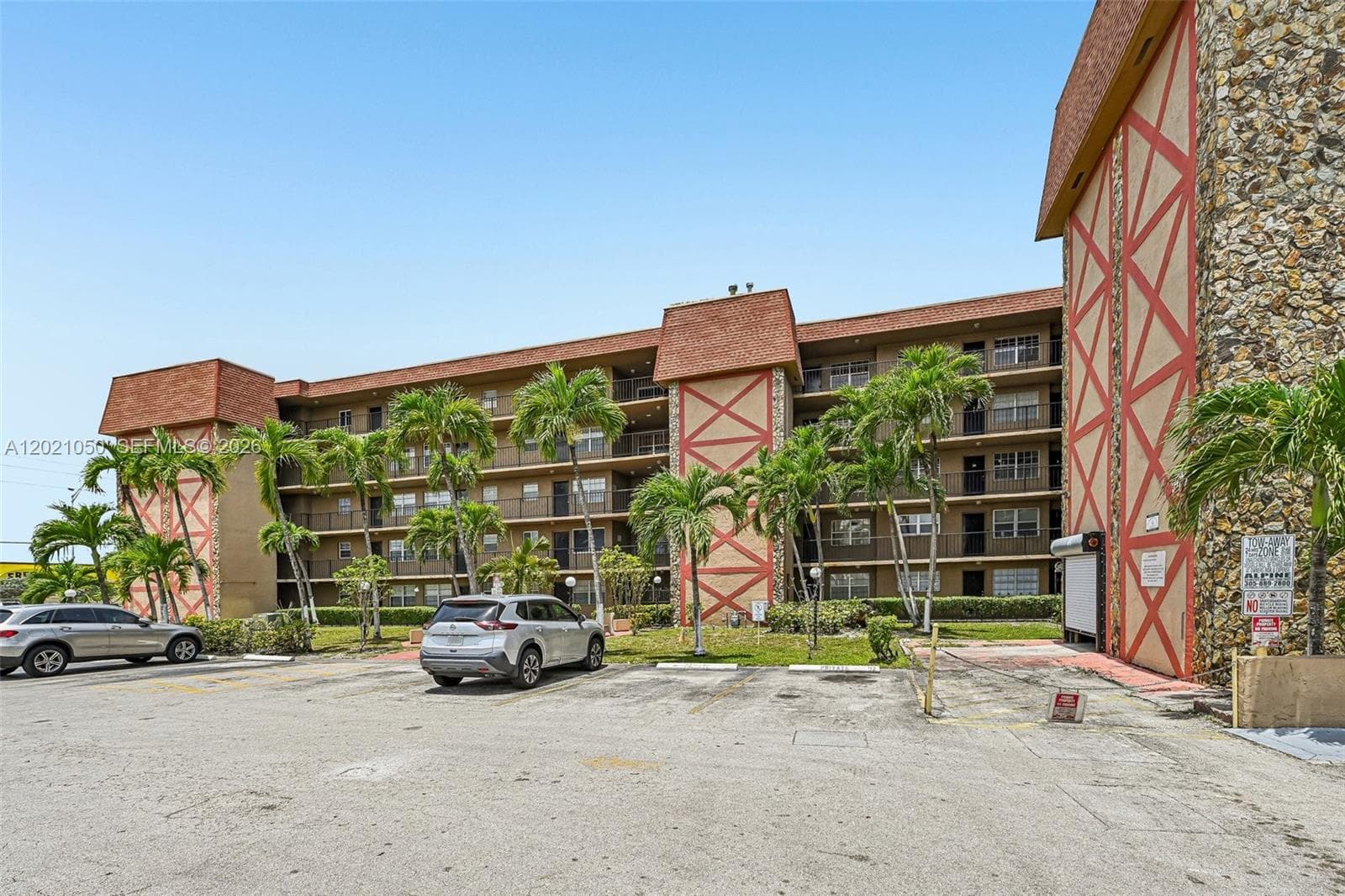 6575 W 4th Ave # 507, Hialeah, FL 33012 — zdjęcie 3