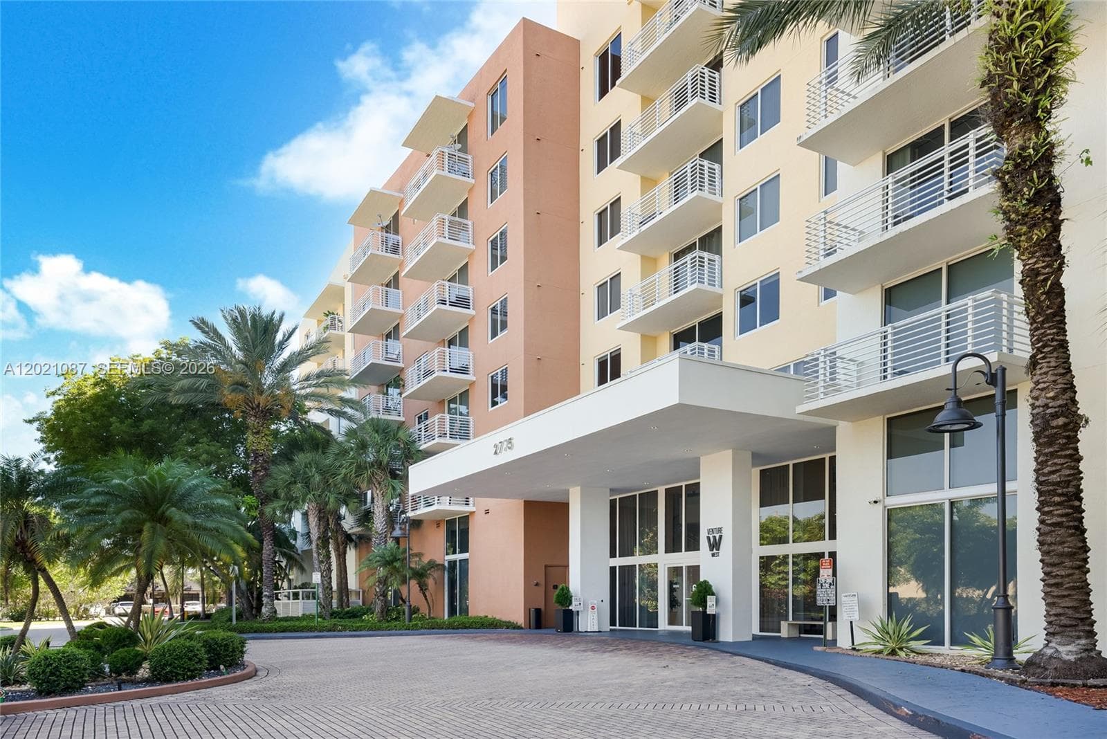 2775 NE 187th St # 528, Aventura, FL 33180 — zdjęcie 2