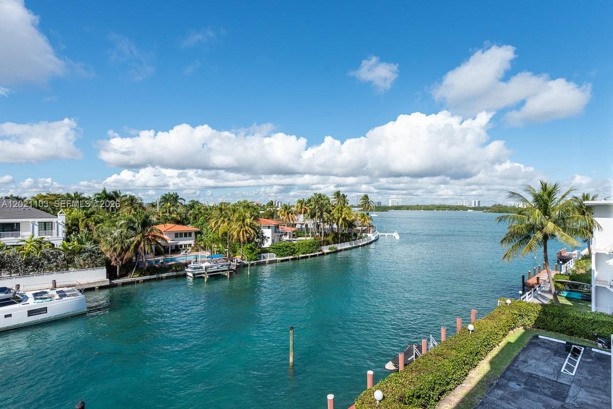 10180 W Bay Harbor Dr # 4A, Bay Harbor Islands, FL 33154 — zdjęcie 2
