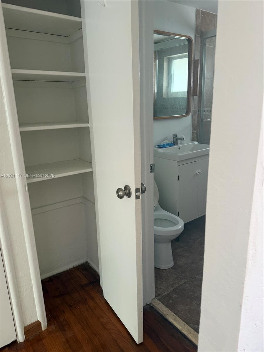 500 77th St # 2, Miami Beach, FL 33141 — zdjęcie 3