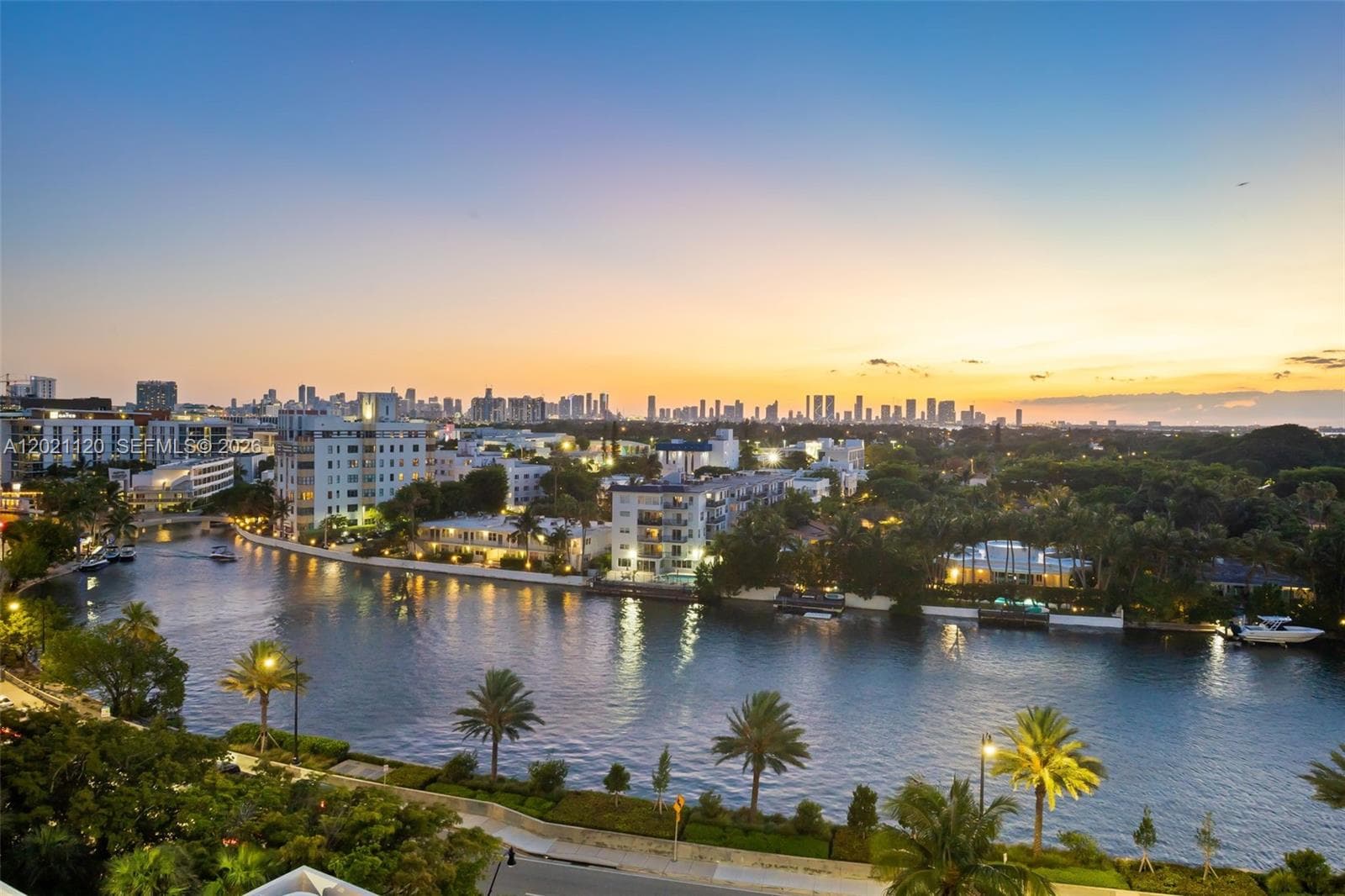 2555 Collins Ave # 1106, Miami Beach, FL 33140 — zdjęcie 2