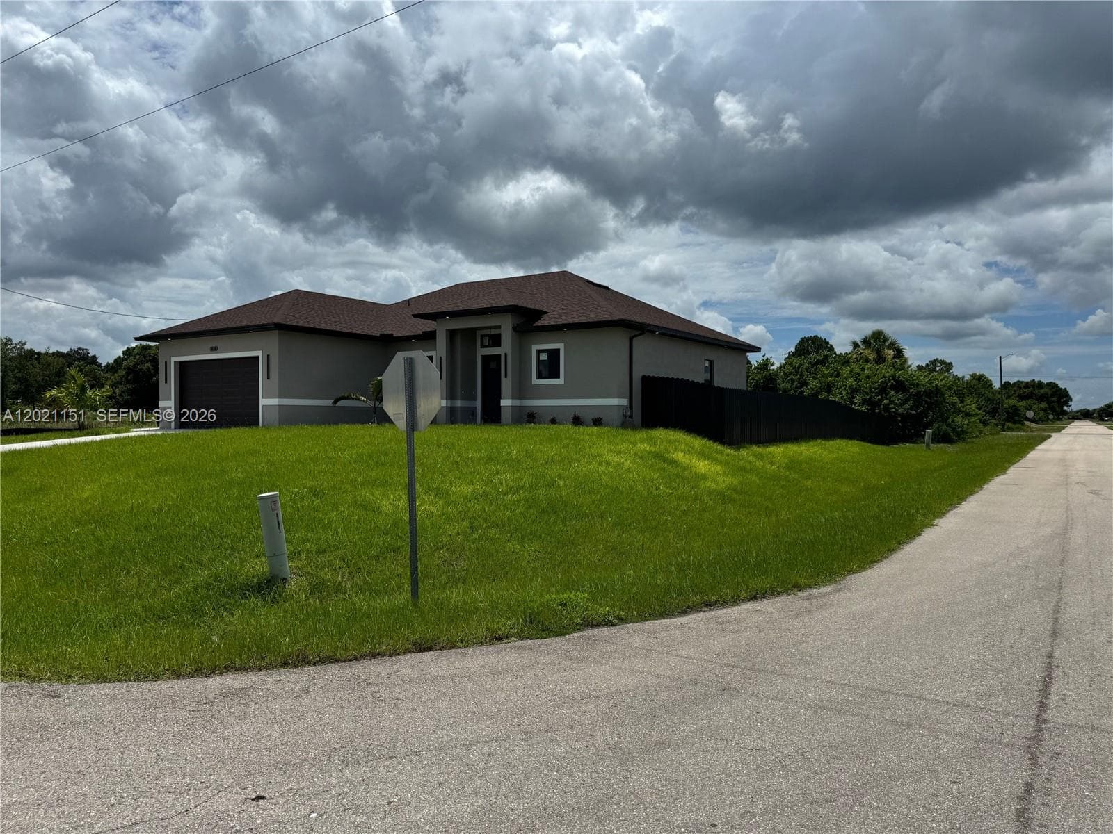 3115 2nd ST SW, Lehigh Acres, FL 33976 — zdjęcie 3