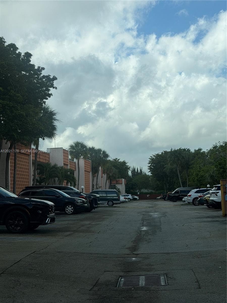 7610 Stirling Rd # 205G, Davie, FL 33024 — zdjęcie 3