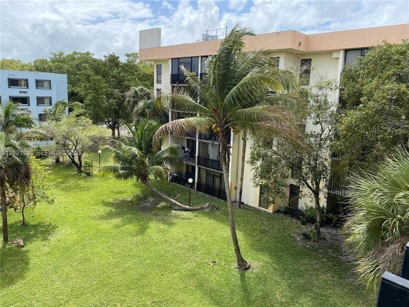 650 NE 149th St # 407A, Miami, FL 33161 — zdjęcie 5