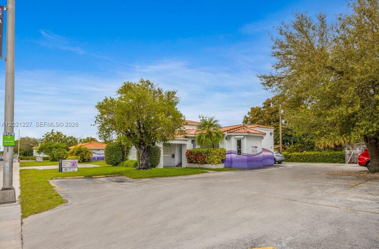 49 W 49TH St, Miami Beach, FL 33012 — zdjęcie 4