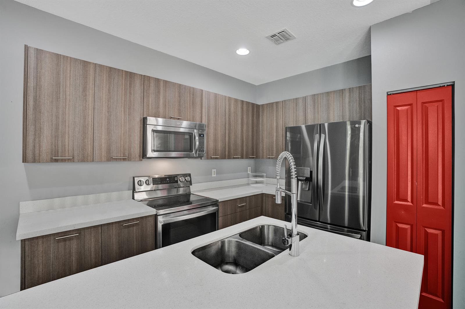 5902 NW 46th Lane, Tamarac, FL 33319 — zdjęcie 5