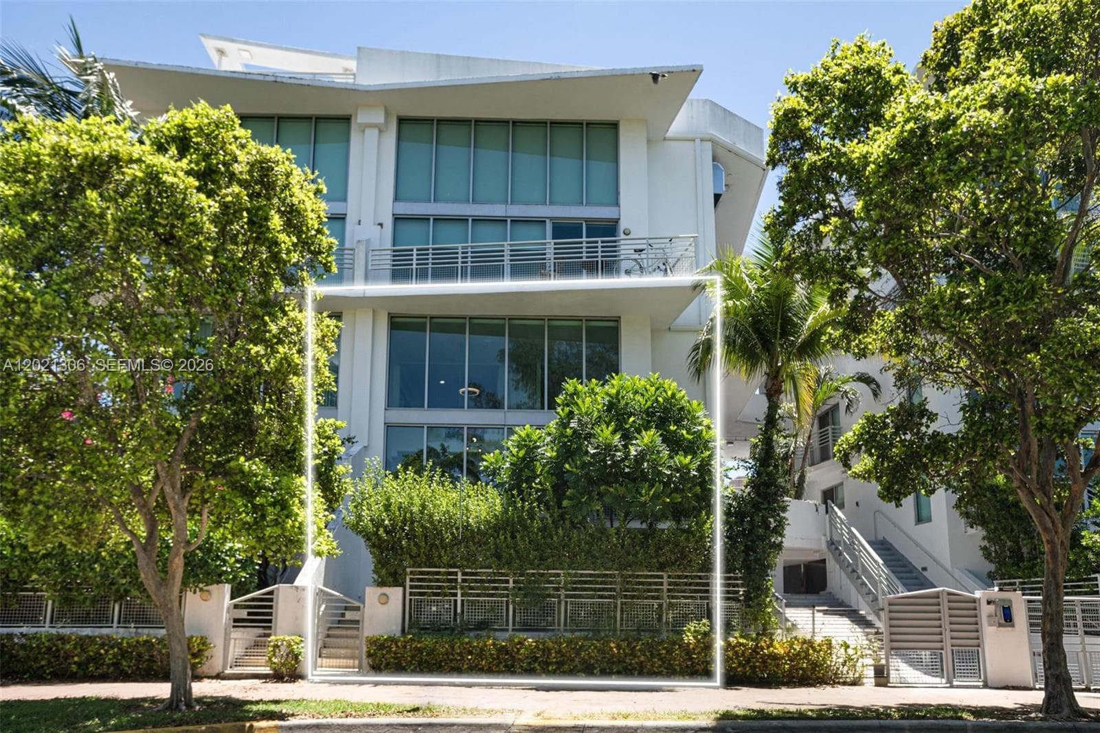 245 Michigan Ave # LG-5, Miami Beach, FL 33139 — zdjęcie 2