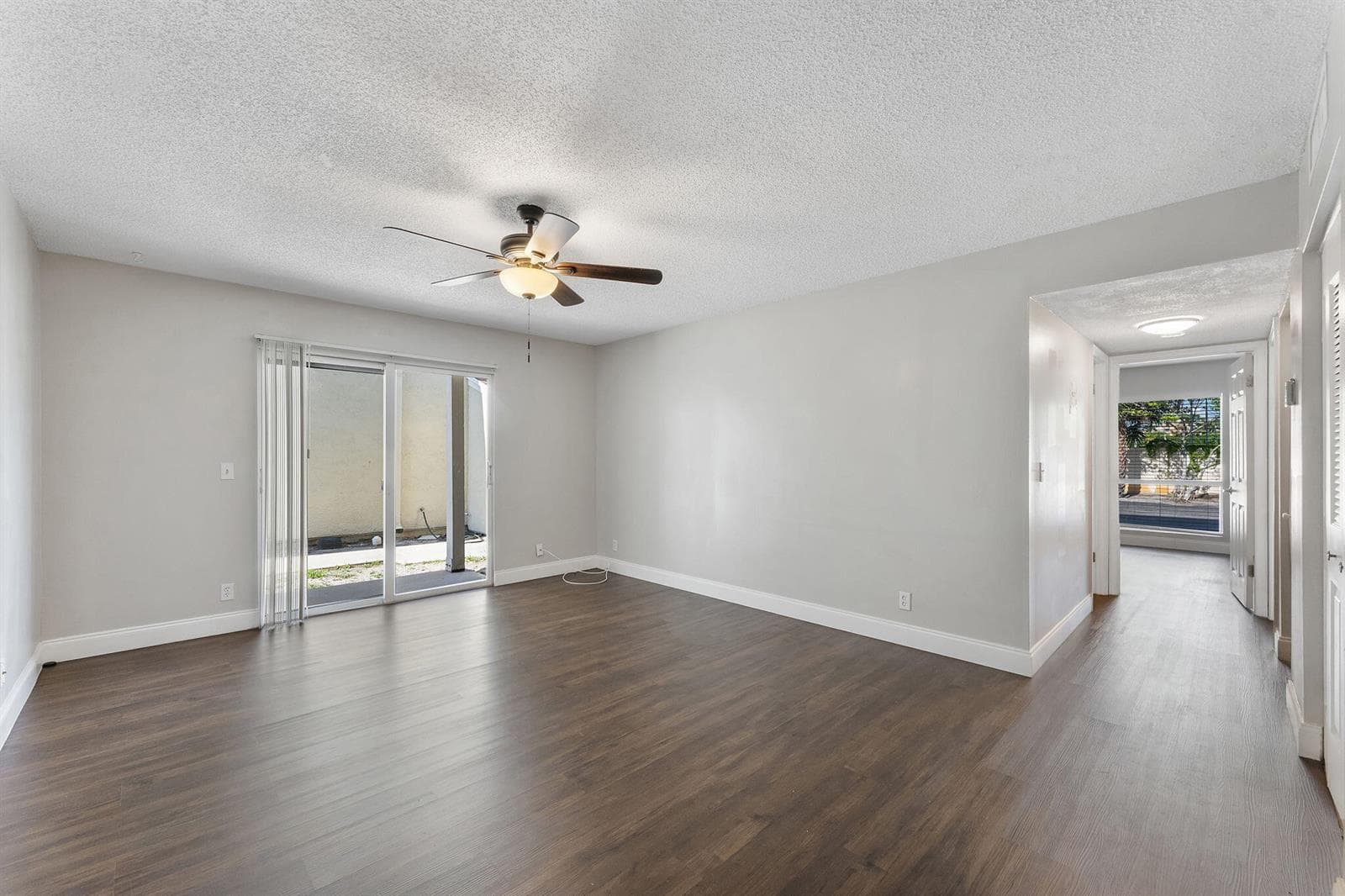 1500 N Congress Avenue # C19, West Palm Beach, FL 33401 — zdjęcie 2