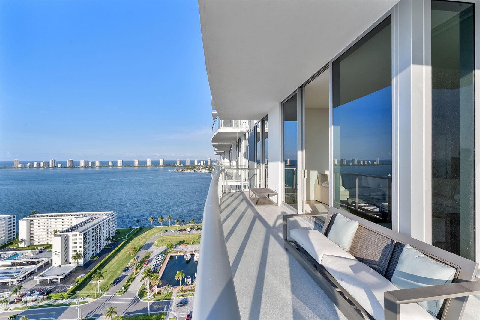 220 Lake Shore Drive # Penthouse 2321, Lake Park, FL 33403 — zdjęcie 3