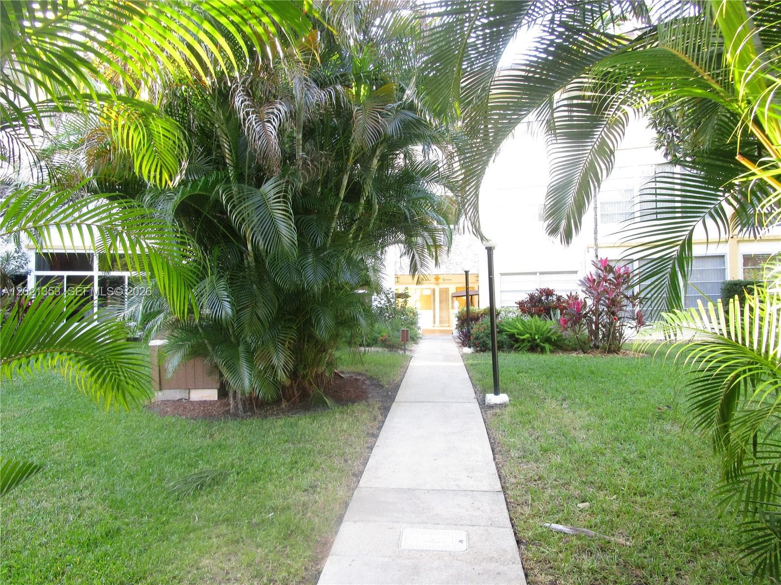 5111 W OAKLAND PARK BLVD # 301, Lauderdale Lakes, FL 33313 — zdjęcie 5