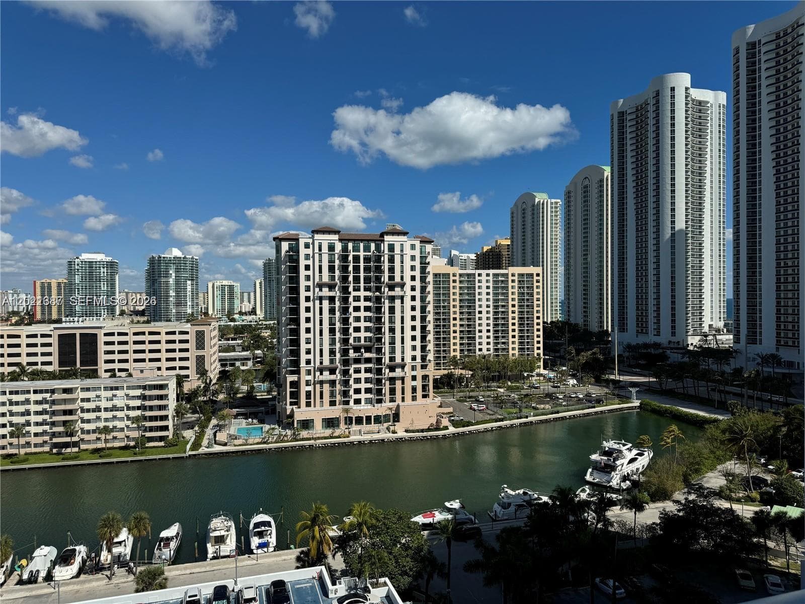 100 Bayview Dr # 1428, Sunny Isles Beach, FL 33160 — zdjęcie 2
