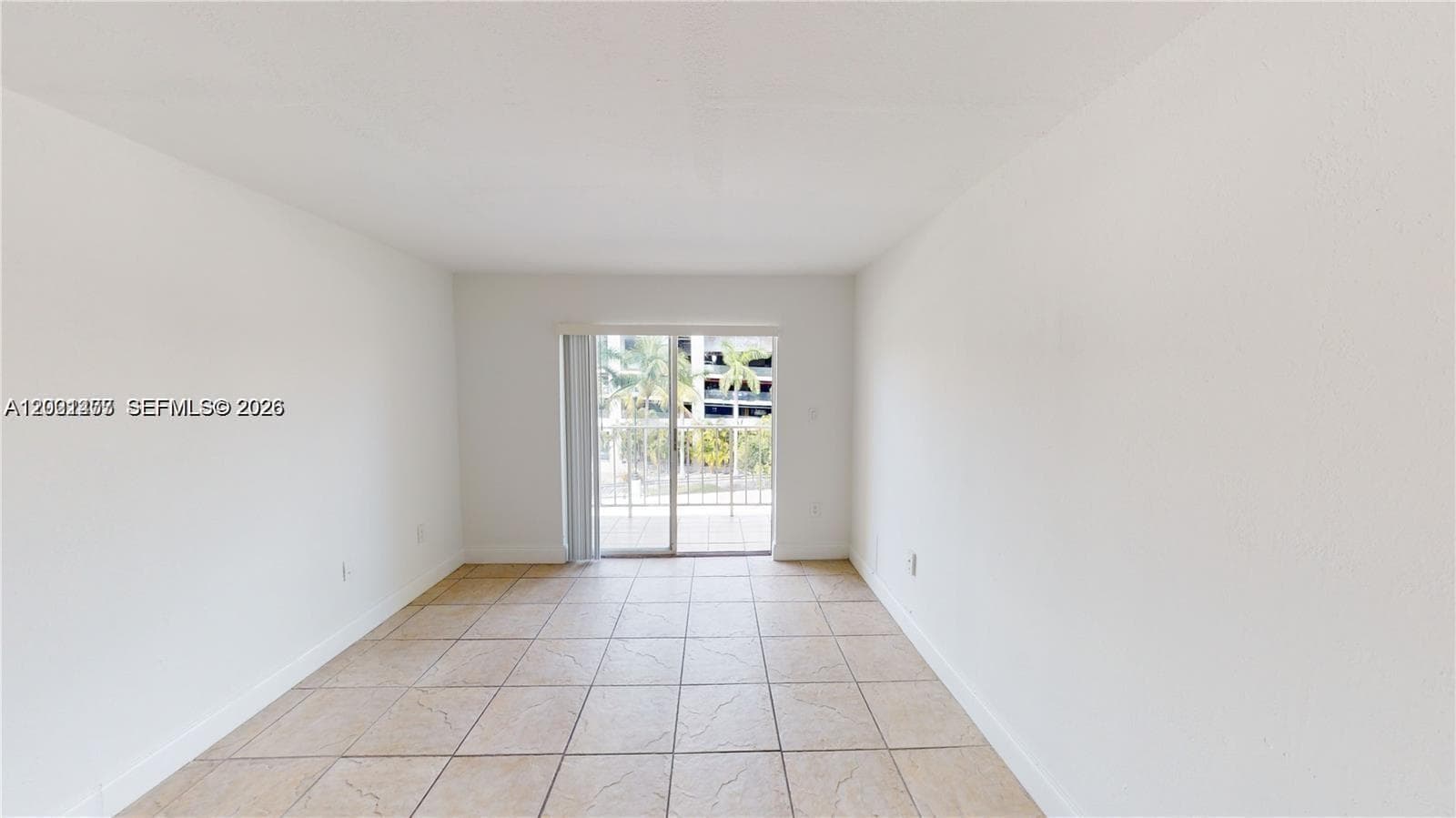 453 SW 2nd St # 301C, Miami, FL 33130 — zdjęcie 5