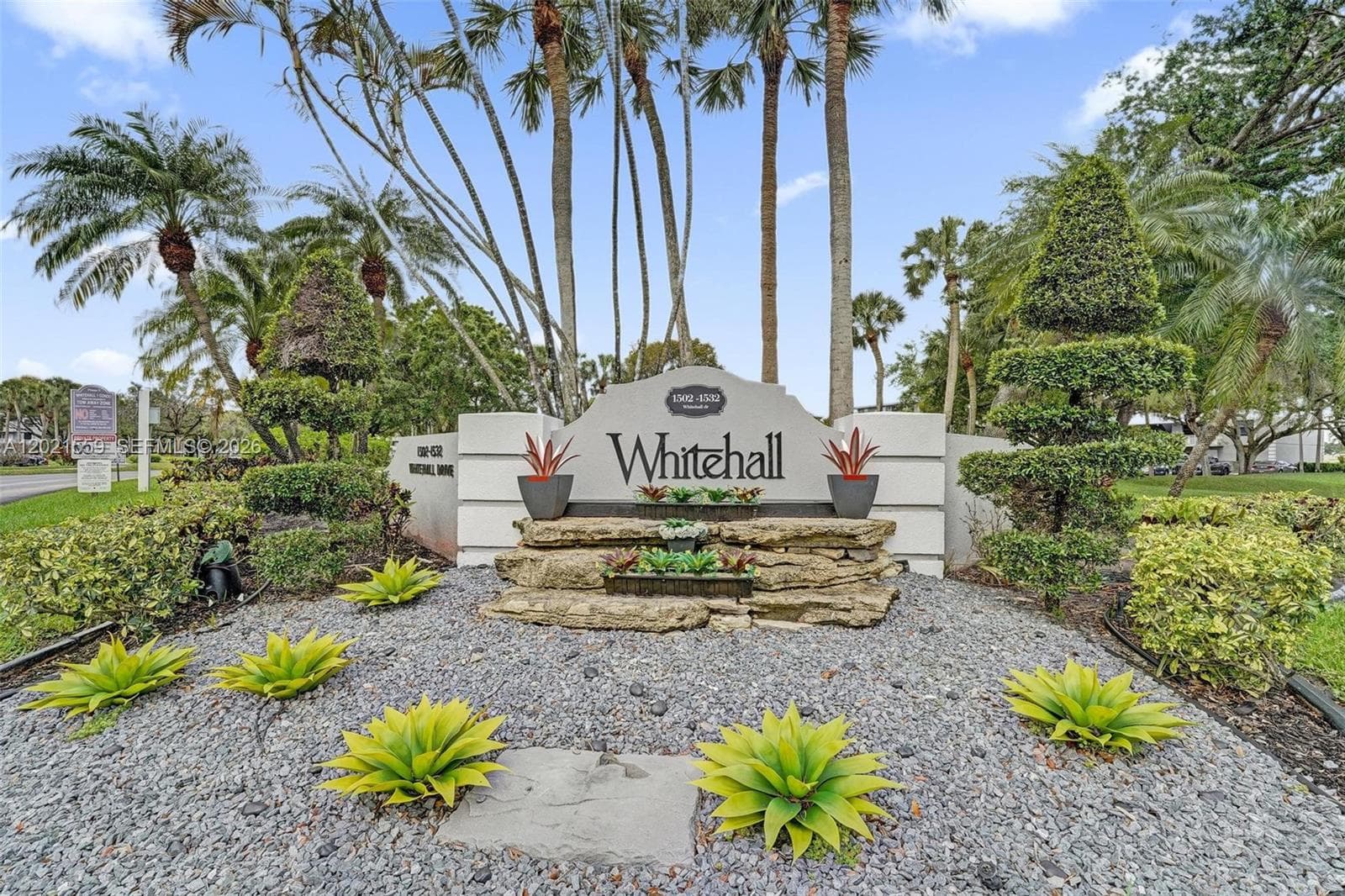 1502 Whitehall Dr # 305, Davie, FL 33324
