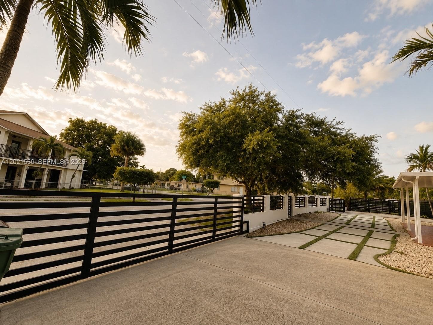 1120 E 6th Ct, Hialeah, FL 33010 — zdjęcie 4