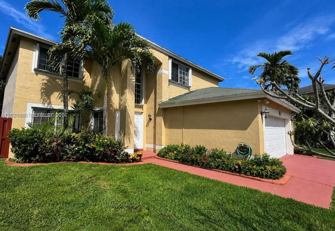 8801 SW 9th Ct, Pembroke Pines, FL 33025 — zdjęcie 2