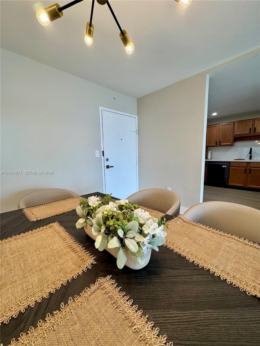 2851 NE 183rd St # 1607E, Aventura, FL 33160 — zdjęcie 2