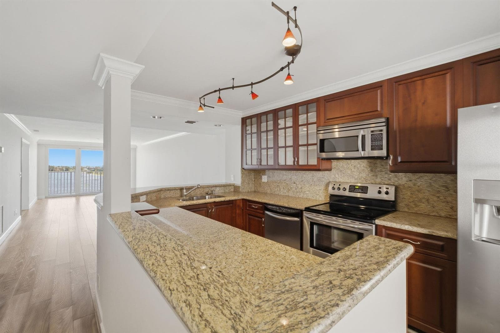 3901 S Flagler Drive # 802, West Palm Beach, FL 33405