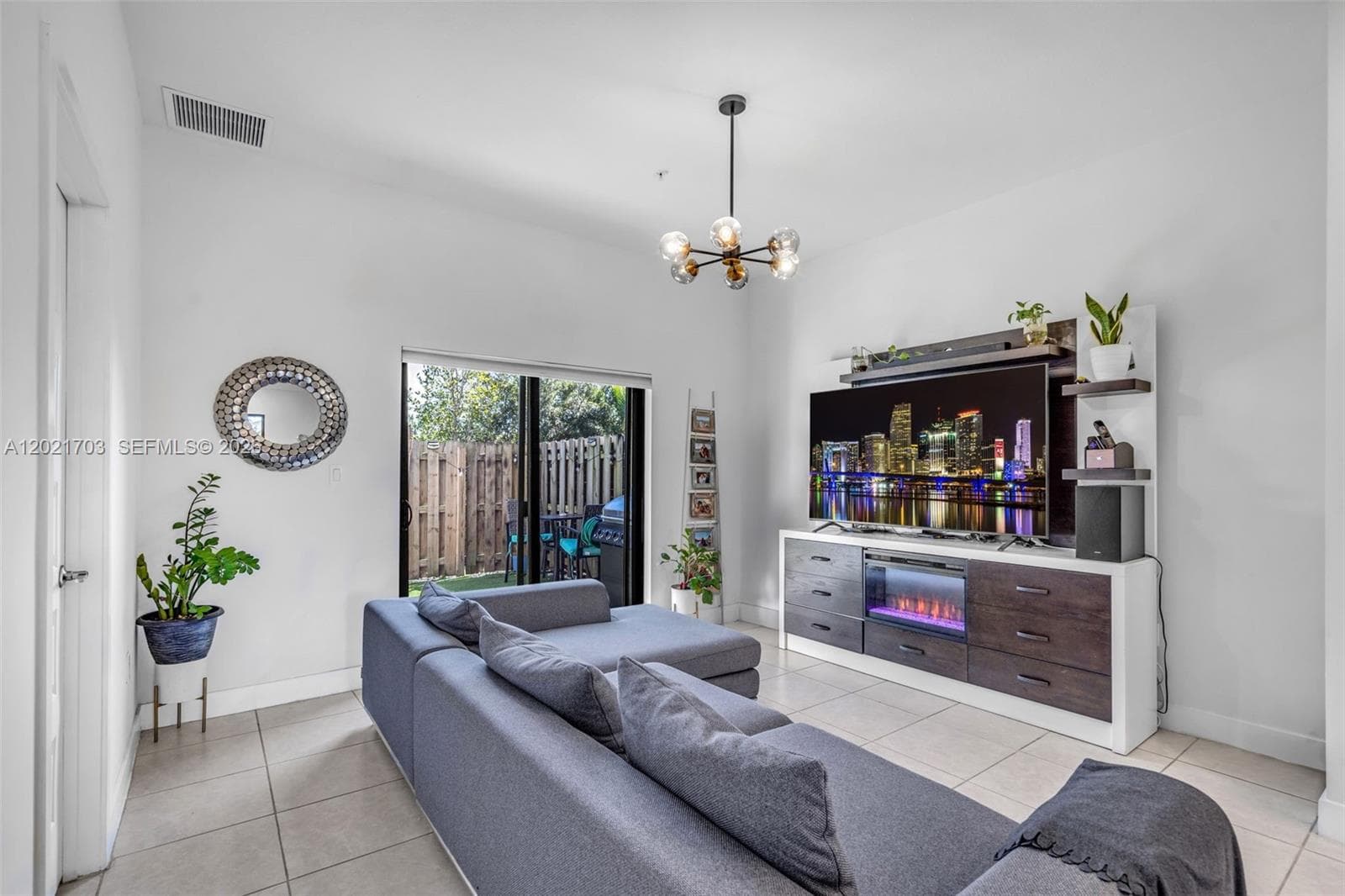 8015 NW 104th Ave # 3, Doral, FL 33178 — zdjęcie 3