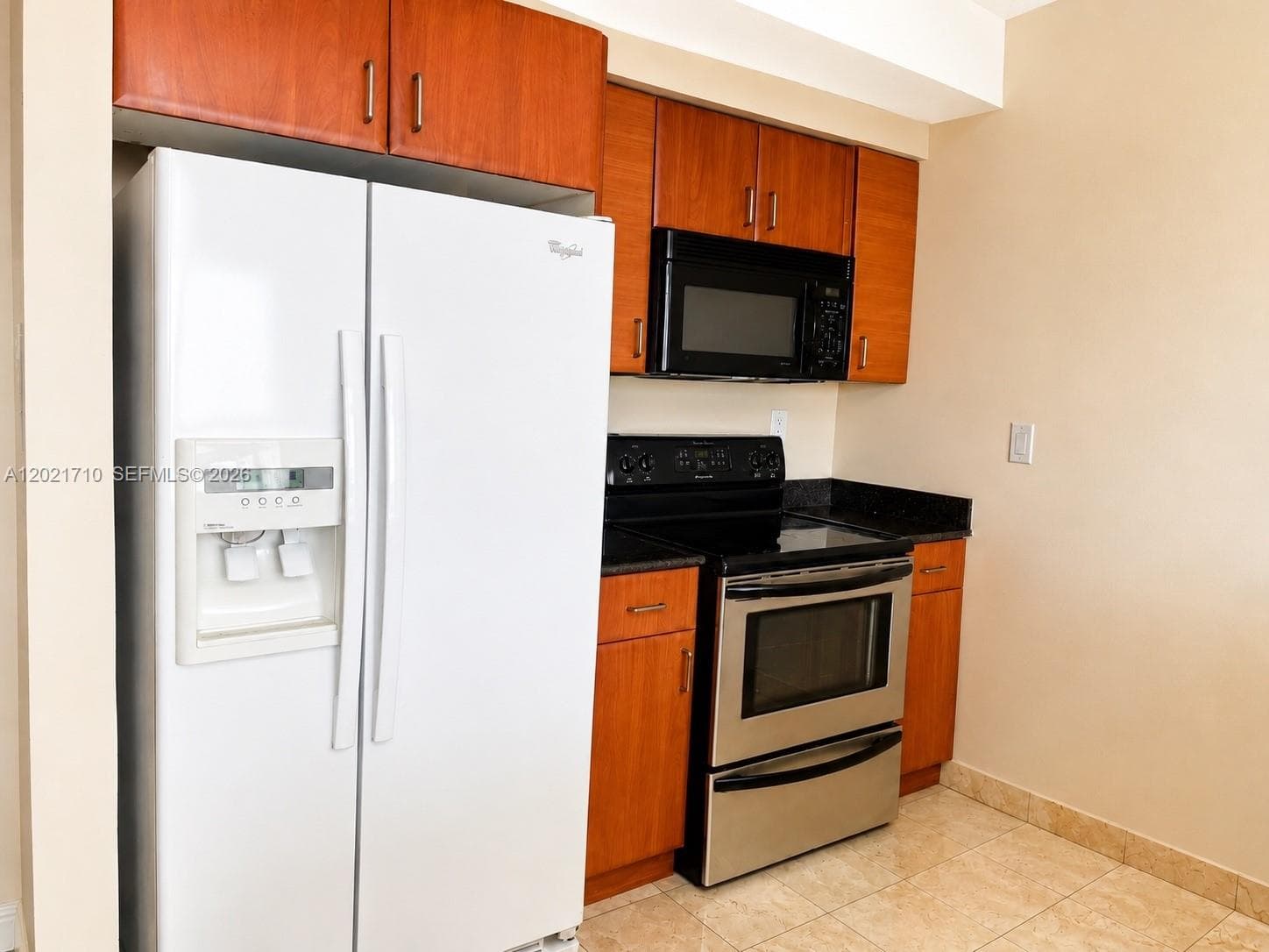18001 Collins Ave # 605, Sunny Isles Beach, FL 33160 — zdjęcie 5