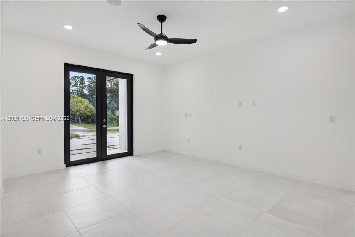 1310 Jefferson Ave, Lehigh Acres, FL 33972 — zdjęcie 3