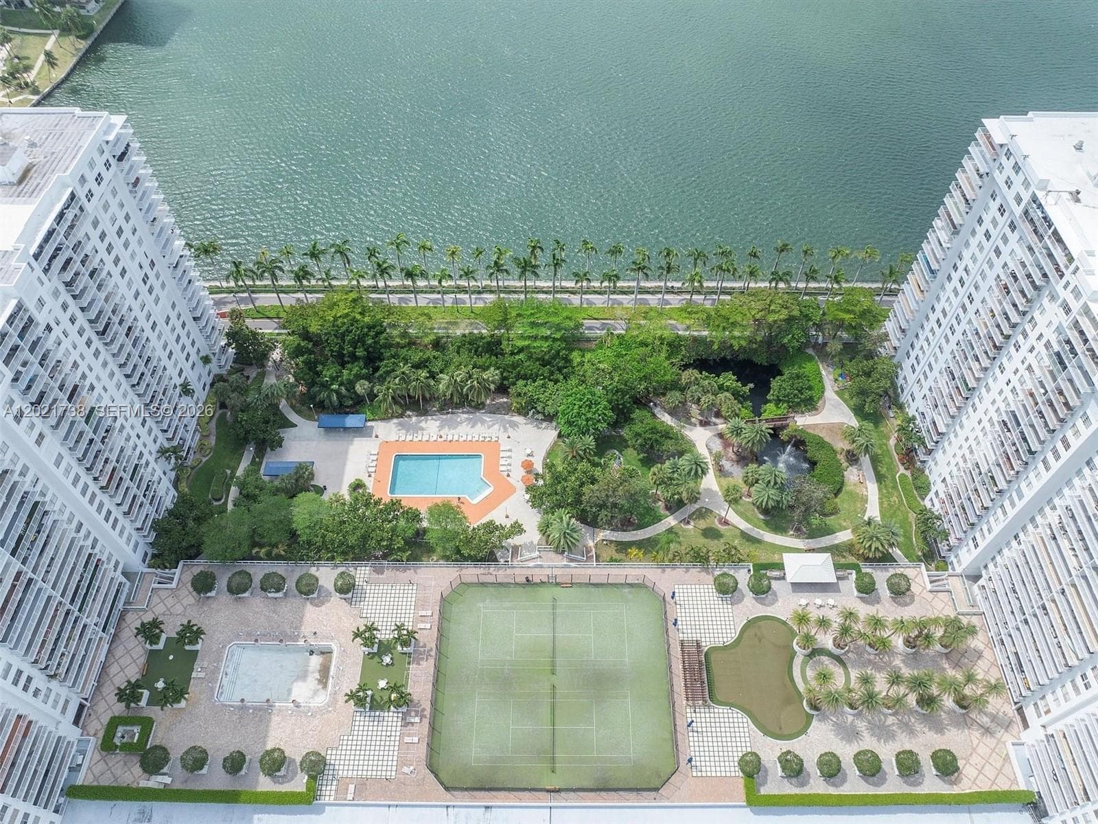 2851 NE 183rd St # 2112E, Aventura, FL 33160 — zdjęcie 3