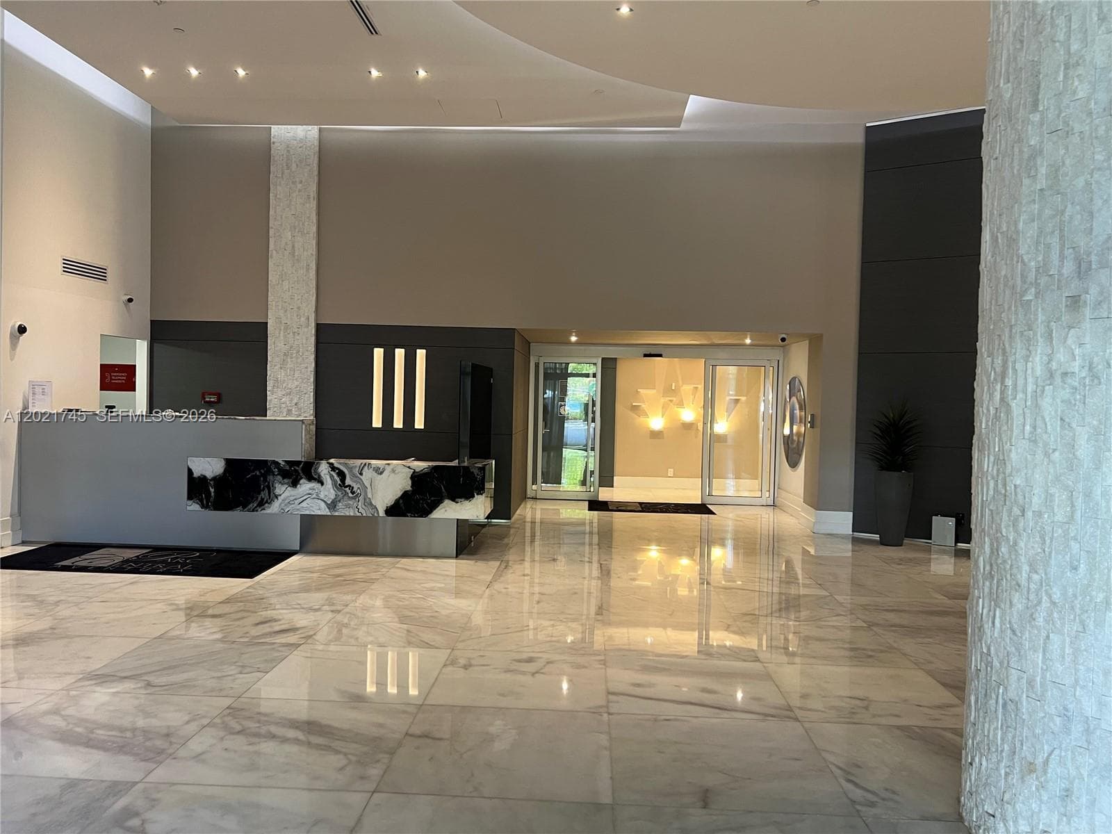 3300 NE 192nd St # 616, Aventura, FL 33180 — zdjęcie 2