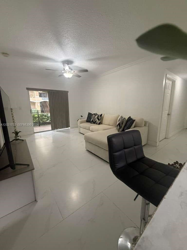 215 SW 117th Ter # 14107, Pembroke Pines, FL 33025 — zdjęcie 4