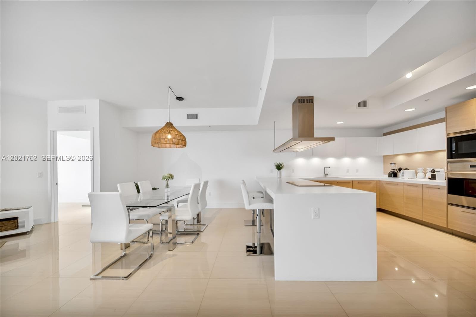 17301 Biscayne Blvd # 907, North Miami Beach, FL 33160 — zdjęcie 5