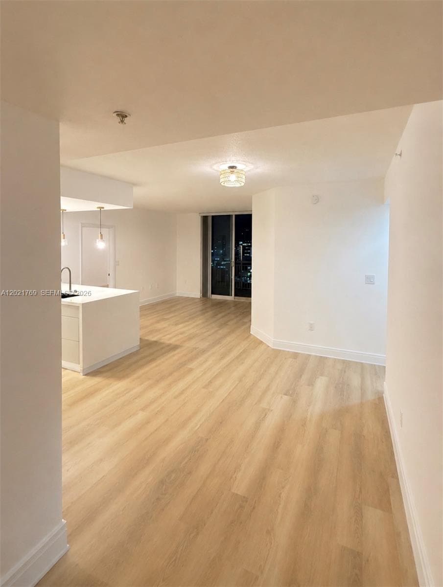 275 NE 18th St # 910, Miami, FL 33132 — zdjęcie 2
