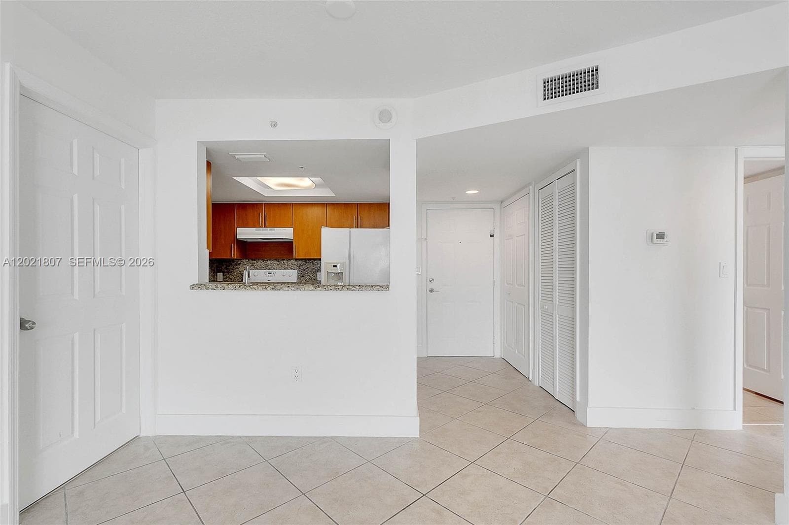 1690 SW 27th Ave # 805, Miami, FL 33145 — zdjęcie 3