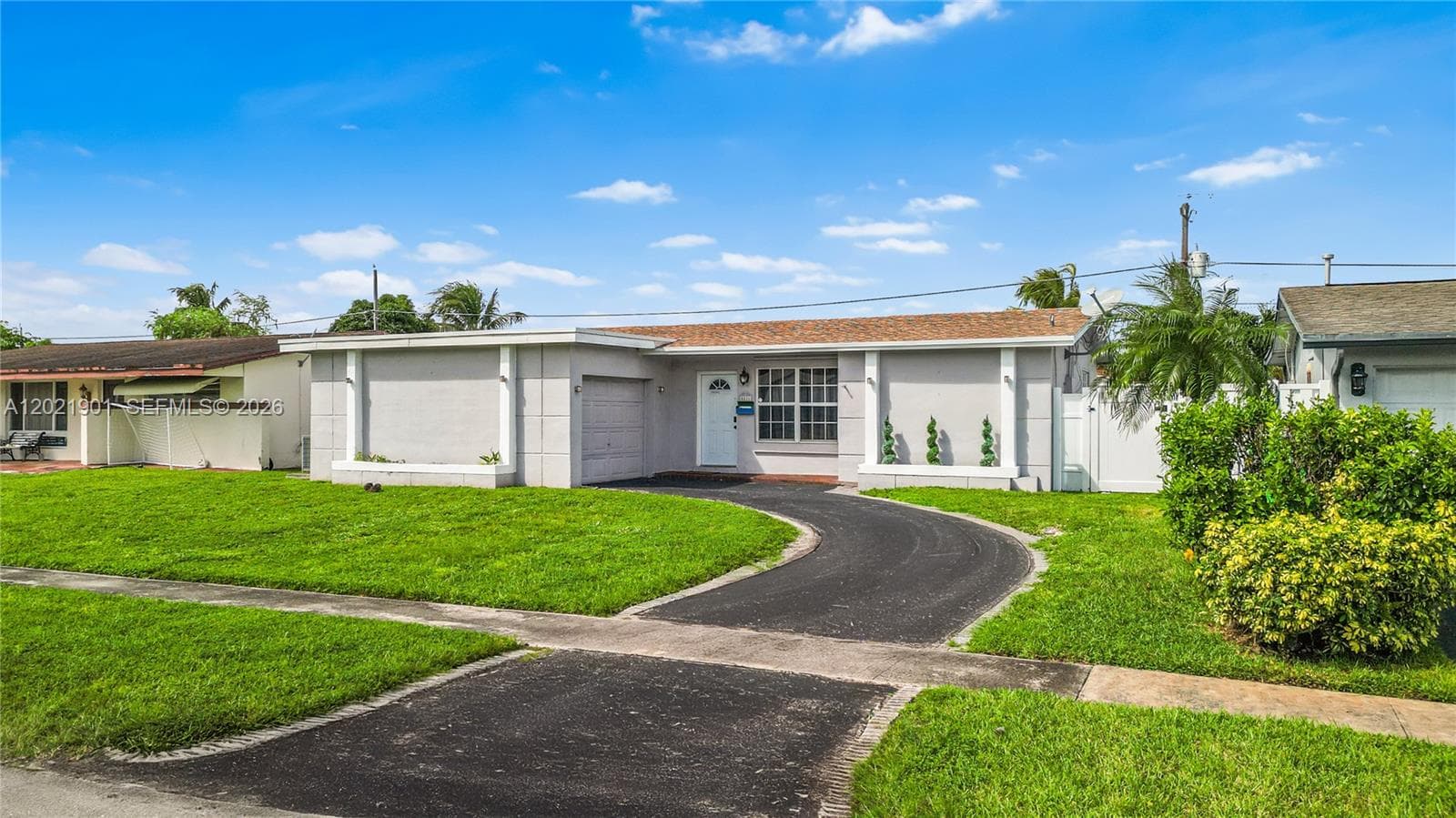 8531 NW 25th St, Sunrise, FL 33322 — zdjęcie 2