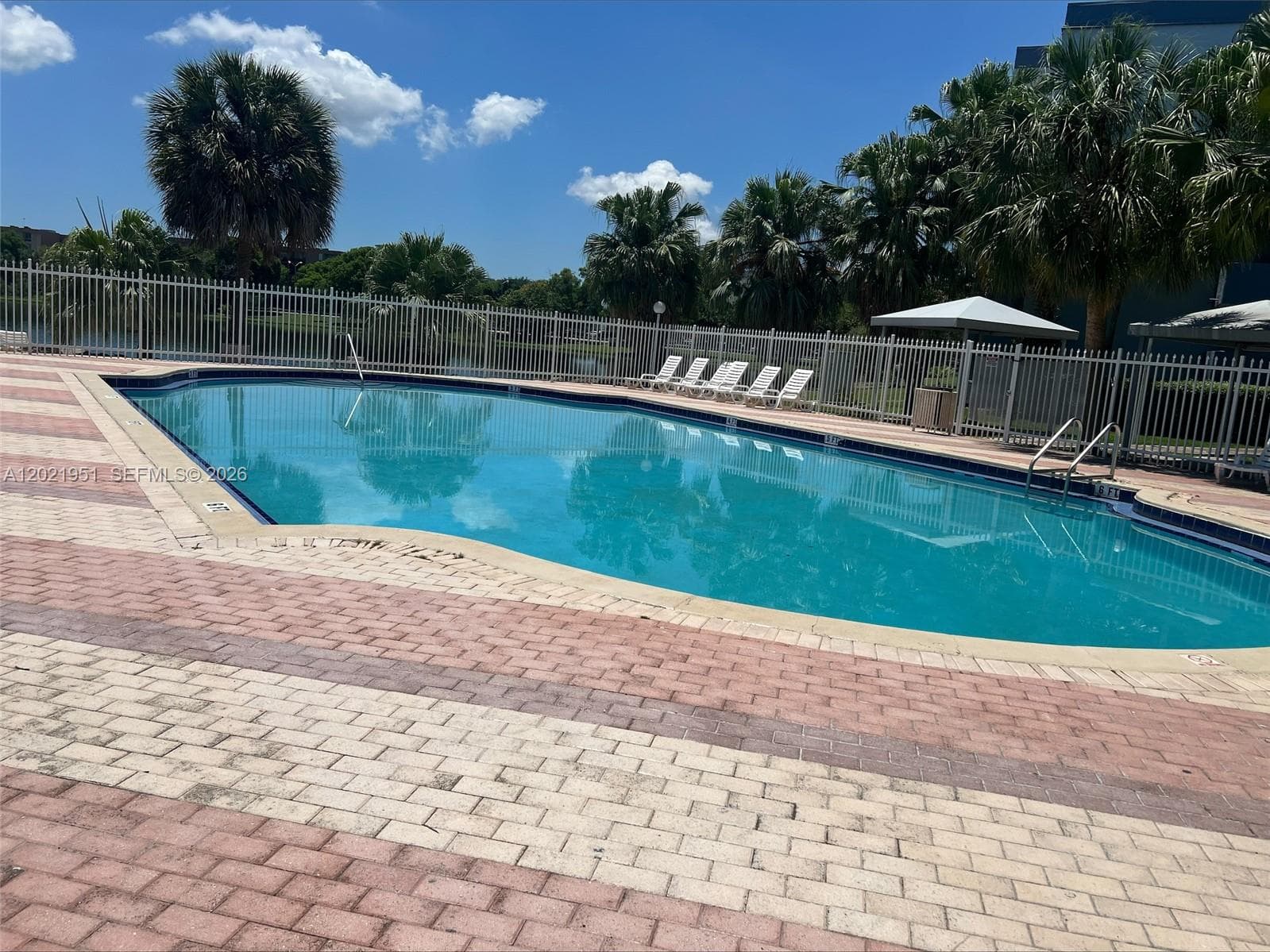 9359 Fontainebleau Blvd # F108, Miami, FL 33172 — zdjęcie 4