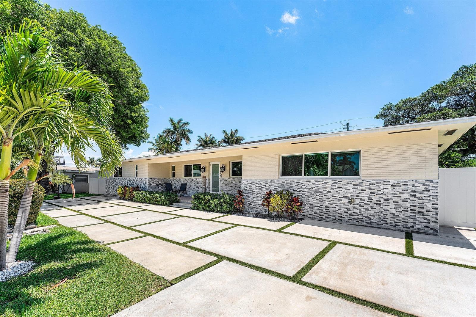 214 SE 5th Street, Dania Beach, FL 33004 — zdjęcie 4