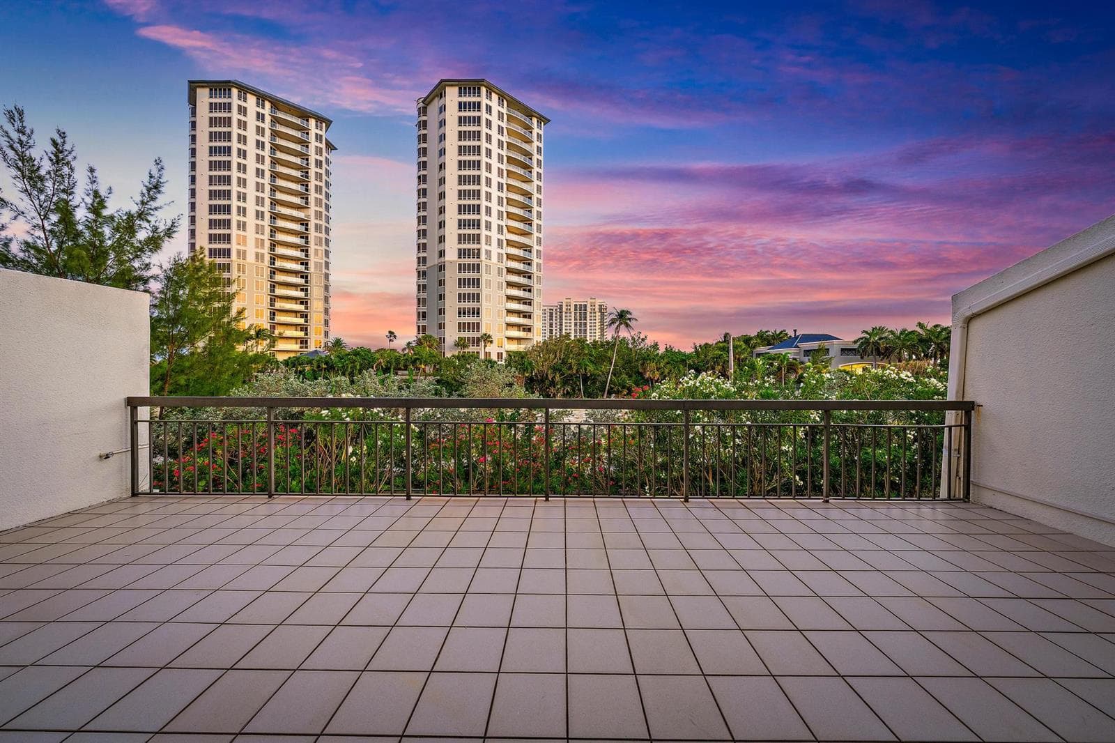 3970 N Ocean Drive # 6, Singer Island, FL 33404 — zdjęcie 4