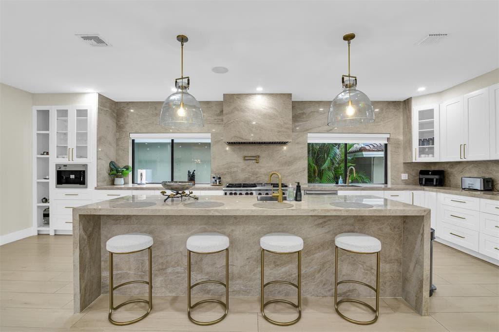 319 S Riverside Drive, Pompano Beach, FL 33062 — zdjęcie 4