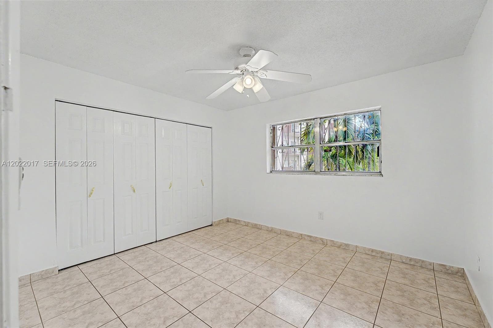 1950 W 54th St # 105, Hialeah, FL 33012 — zdjęcie 5