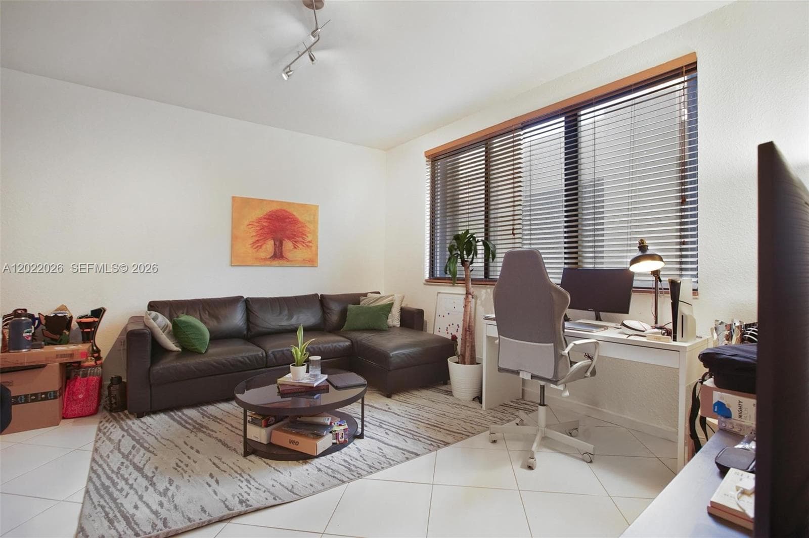 540 Brickell Key Dr # 308, Miami, FL 33131