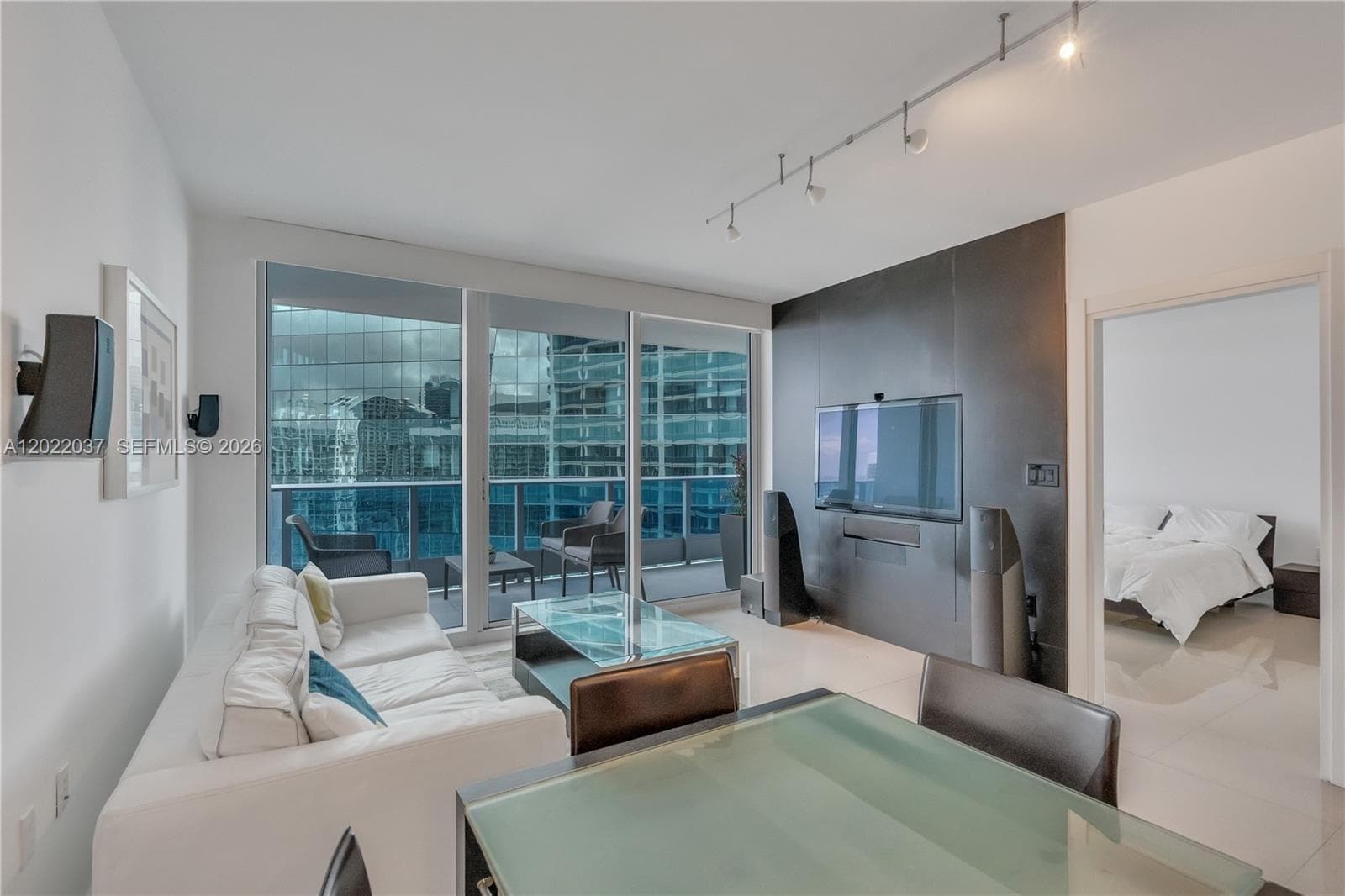 200 Biscayne Boulevard Way # 3911, Miami, FL 33131 — zdjęcie 2
