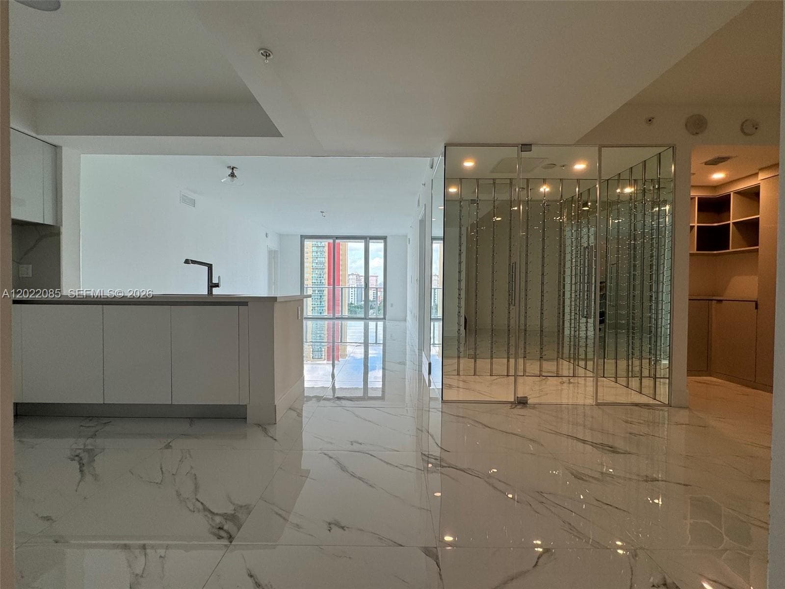 330 Sunny Isles Blvd # 5-1003, Sunny Isles Beach, FL 33160 — zdjęcie 4